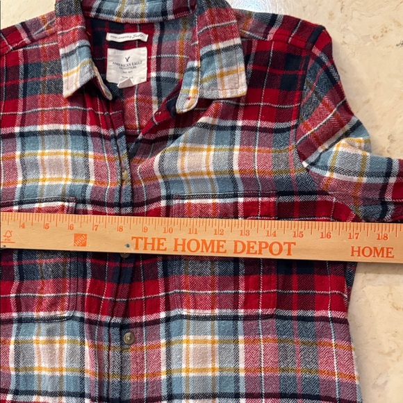 American Eagle Outfitters Red and Blue Flannel Shirt - Picture 6 of 6